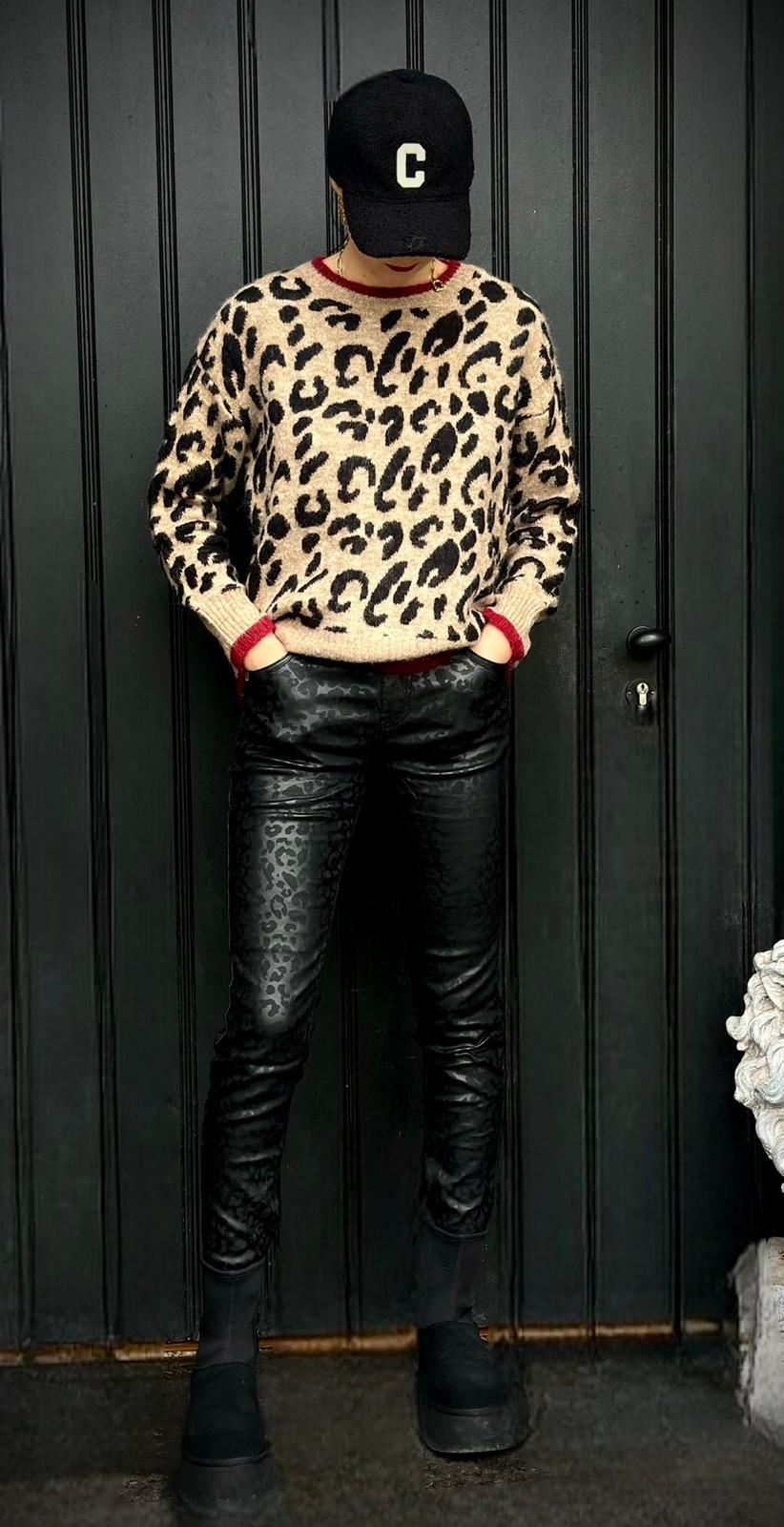 Pull Leopard